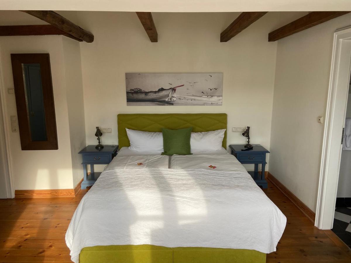 Hotel Hochzeitshaus Άουριχ Εξωτερικό φωτογραφία
