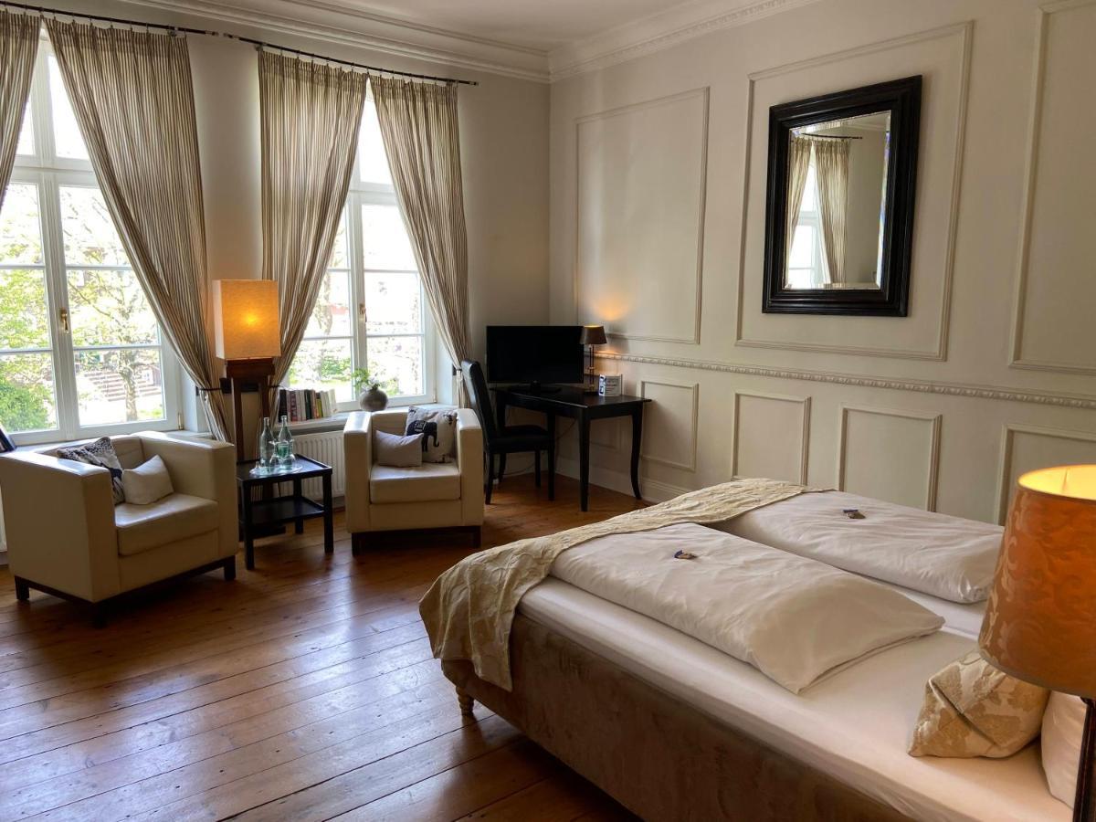 Hotel Hochzeitshaus Άουριχ Εξωτερικό φωτογραφία