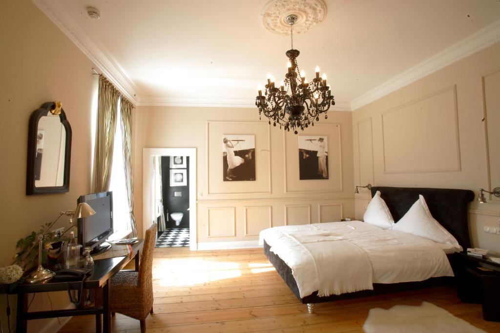 Hotel Hochzeitshaus Άουριχ Εξωτερικό φωτογραφία