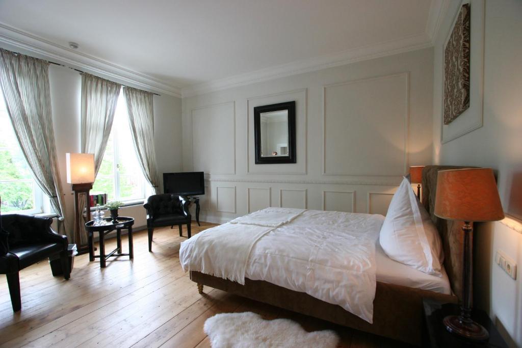 Hotel Hochzeitshaus Άουριχ Εξωτερικό φωτογραφία